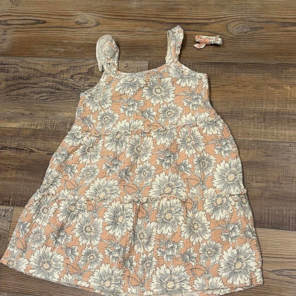 Rabbit & Bear 6T Organic quilted Dress with white and gray floral boho print
